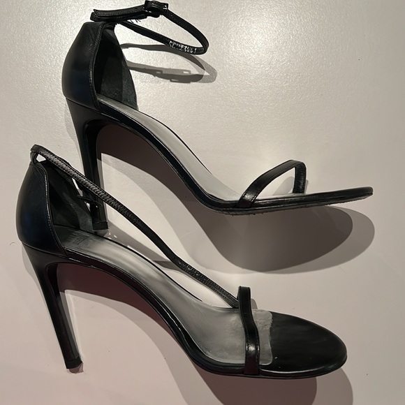 Stewart Weitzman NUDISTSONG STRAP SANDAL 8M - Picture 9 of 9